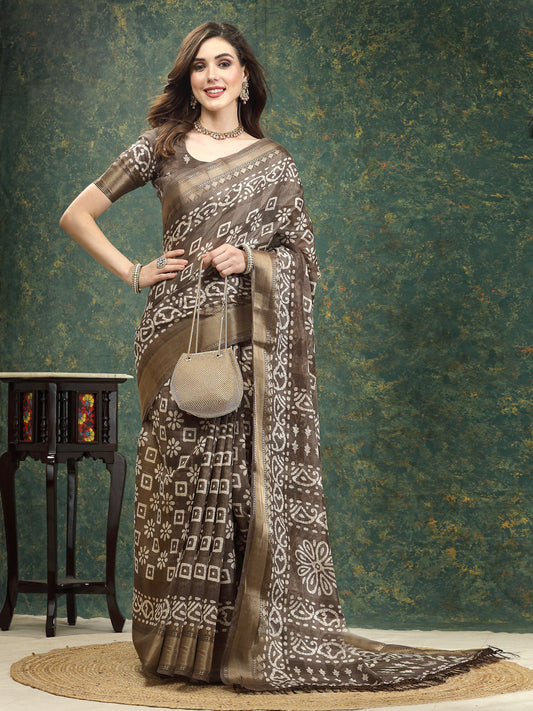 Stylum Women's Batik Print Cotton Blend Saree (Browndaabu)