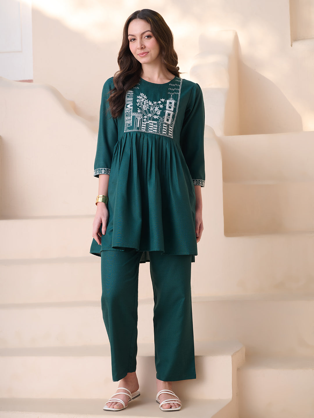 Stylum Women's Green Solid & Embroidered Cotton Blend Co-Ord Set (CSGREENJOON)