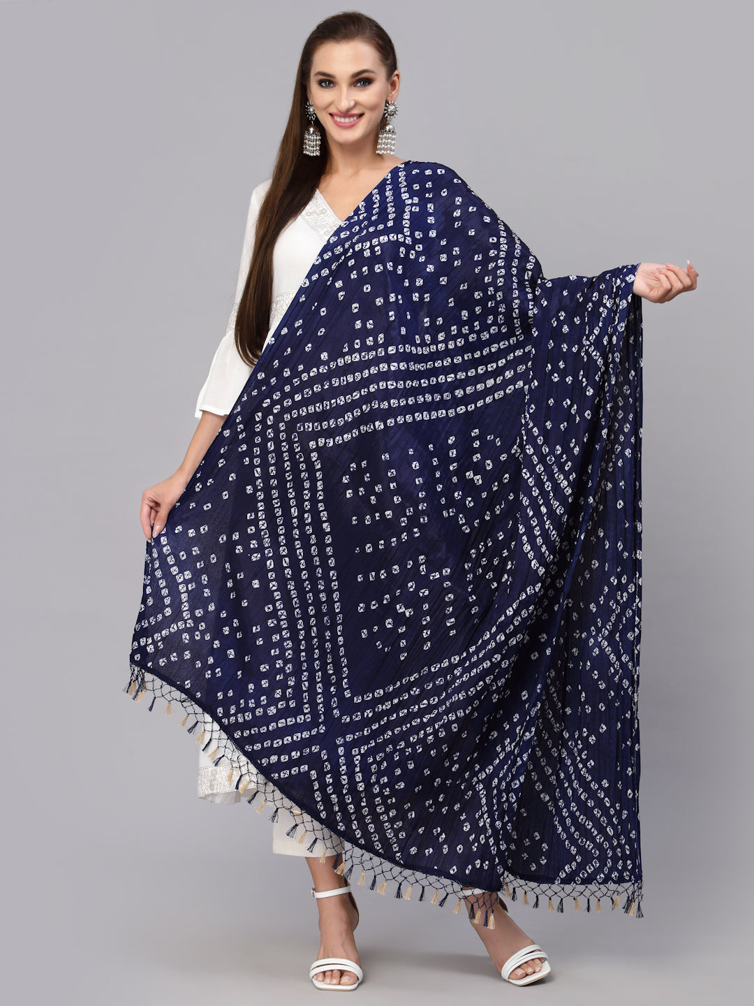 Stylum Women's Bandhani Print Silk Blend Dupatta (Dupkaharblue)