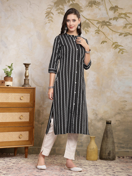Stylum Women's Self Designed Cotton Blend Straight Kurta (FELIS)