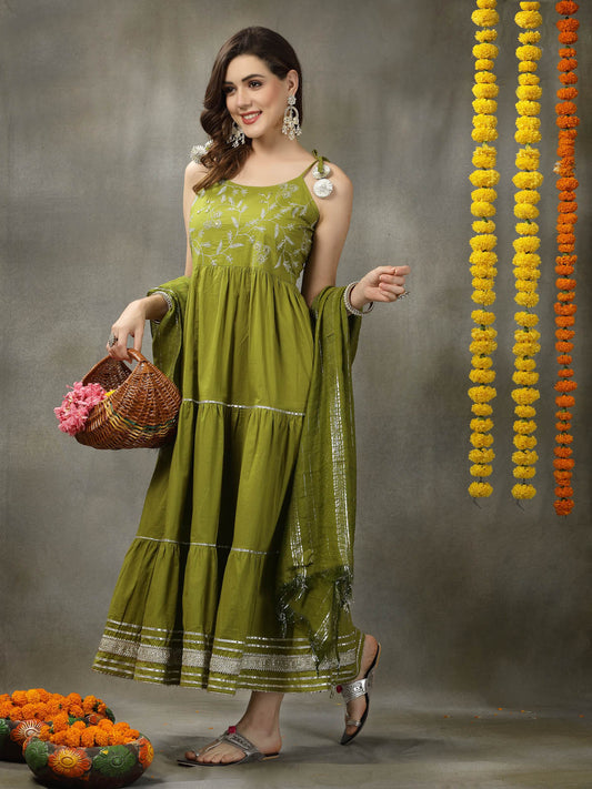 Stylum Women's Embroidered Cotton Tiered Kurta with Dupatta (GREENZINGLE)