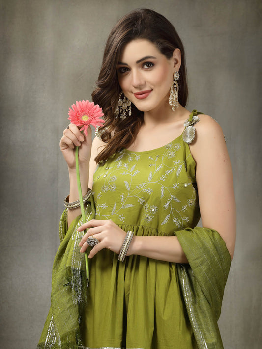 Stylum Women's Embroidered Cotton Tiered Kurta with Dupatta (GREENZINGLE)