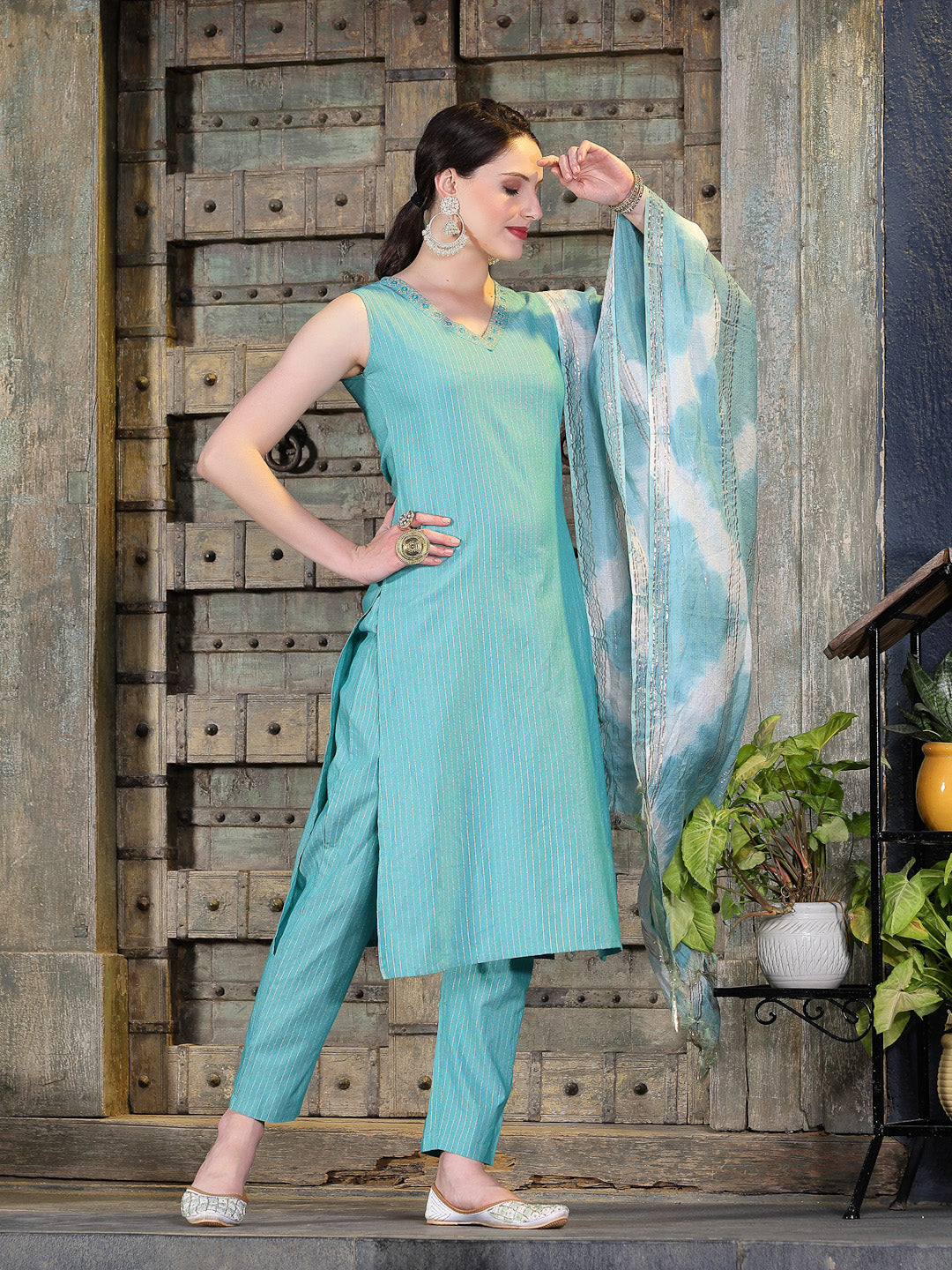 Stylum Women's Woven Designed Cotton Blend Straight Kurta Pant Dupatta Set (KPDGREENJERICO)