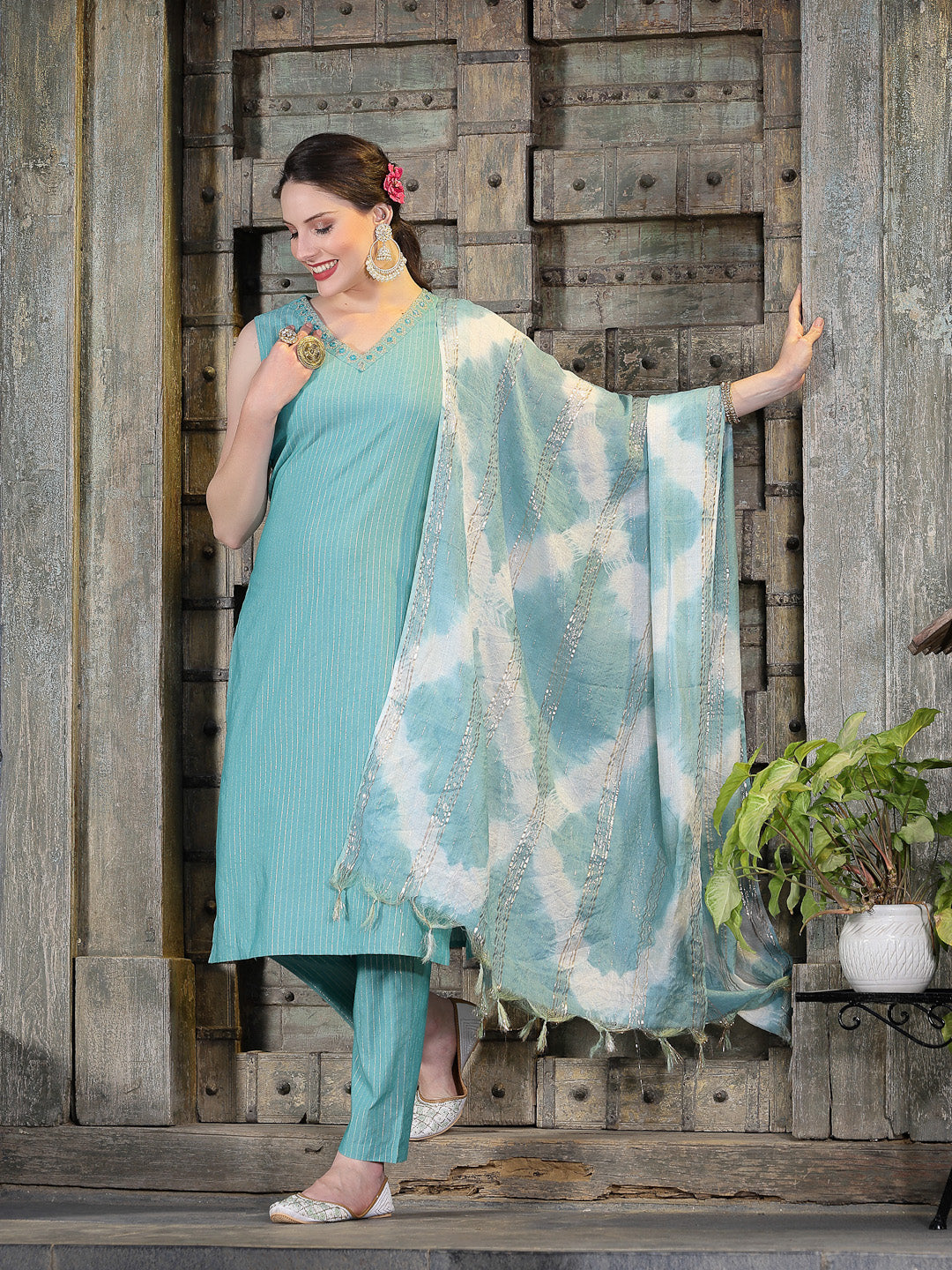 Stylum Women's Woven Designed Cotton Blend Straight Kurta Pant Dupatta Set (KPDGREENJERICO)