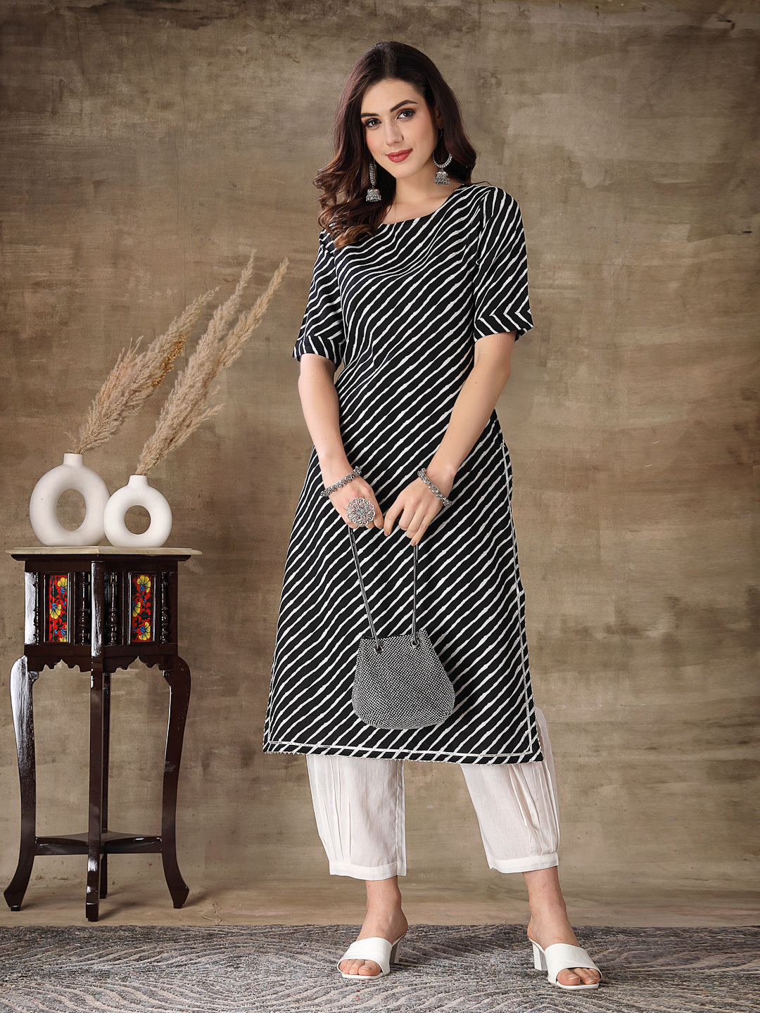 Stylum Women's Lehariya Printed Cotton Straight Kurta Pant Set (KPRAMADA)