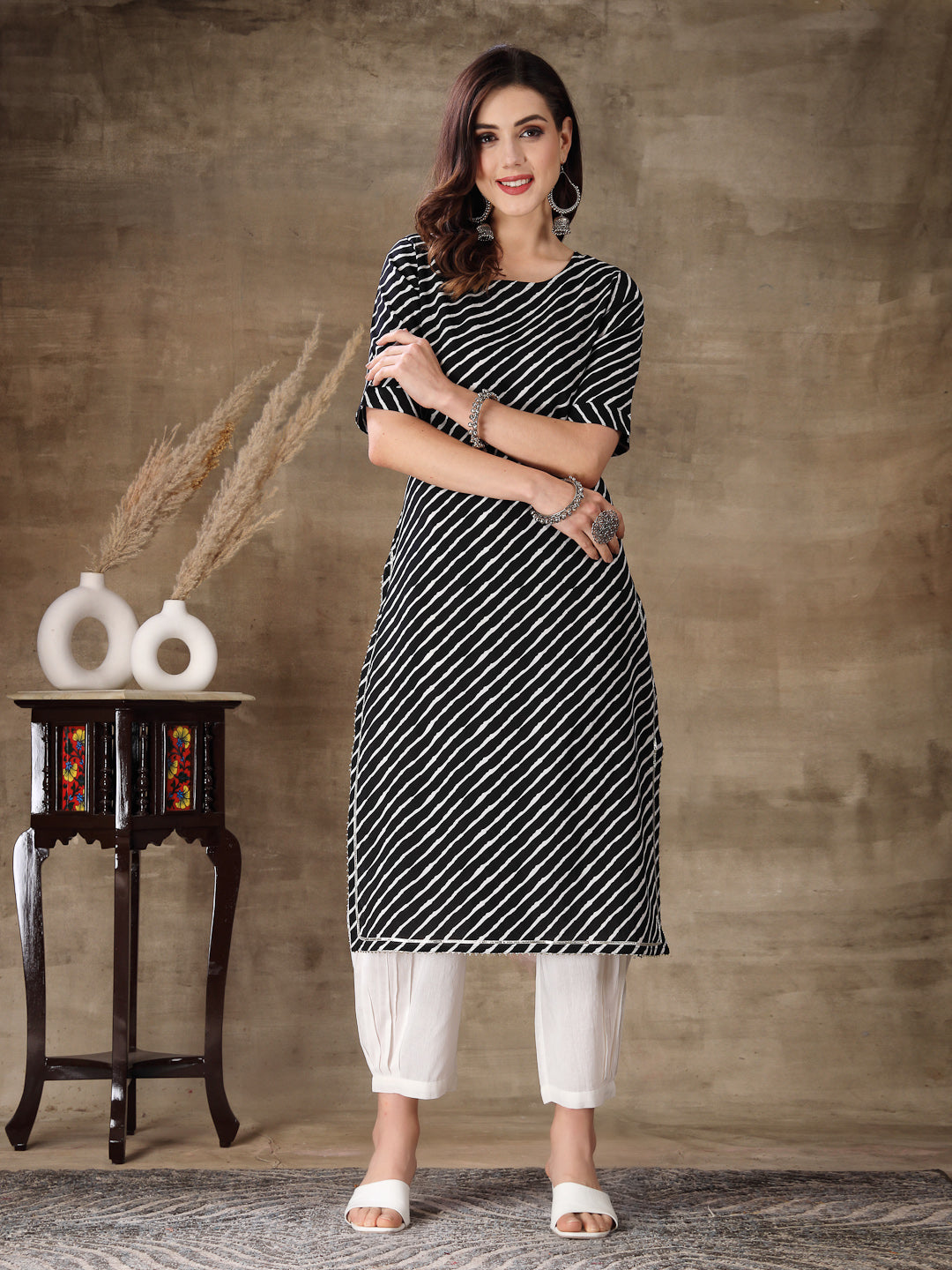 Stylum Women's Lehariya Printed Cotton Straight Kurta Pant Set (KPRAMADA)
