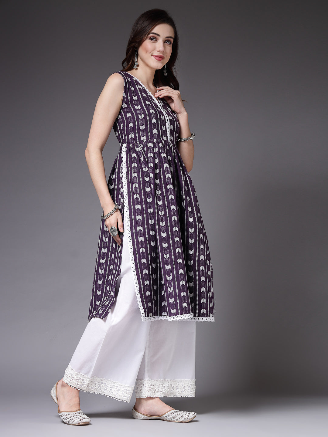 Stylum Women's Self Designed Cotton Blend Naira Cut Kurta (RASIN)