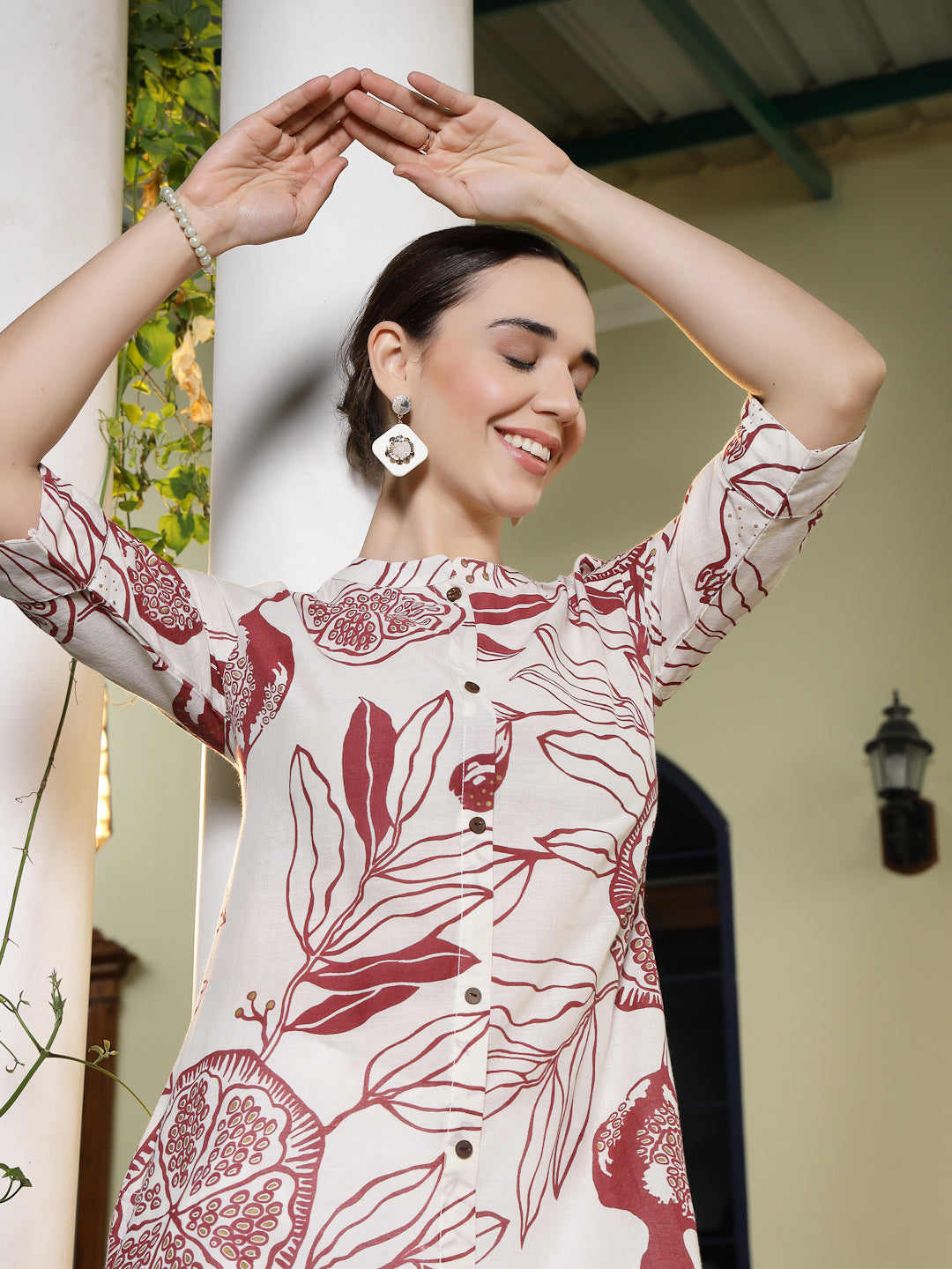 Stylum Women's Red Botanical Printed Rayon A-Line Kurta (REDRALLY)