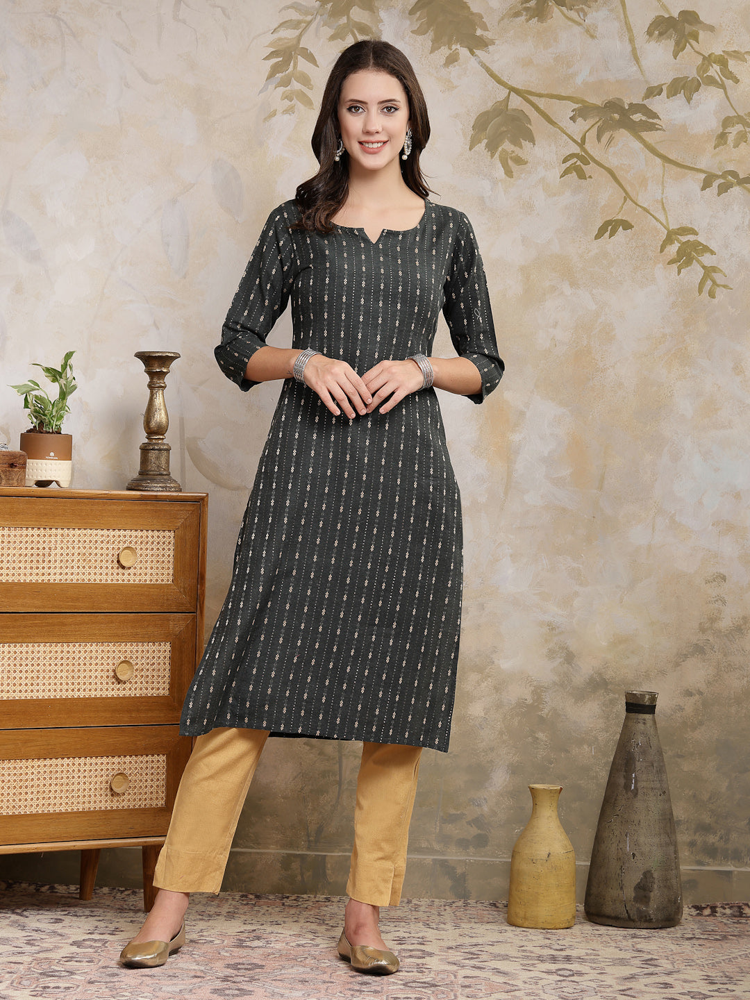 Stylum Women's Self Designed Cotton Blend Straight Kurta (SLICE)