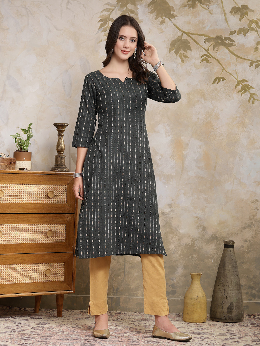 Stylum Women's Self Designed Cotton Blend Straight Kurta (SLICE)