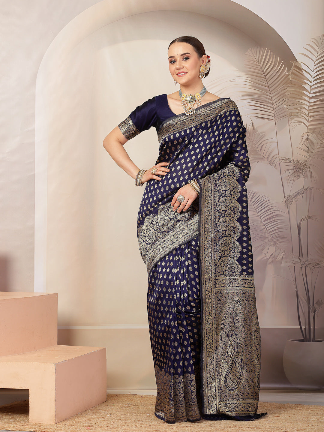 Stylum Women's Blue Ethnic Motifs Banarsi Woven Zari Silk Saree (SRBLUEWONDER)
