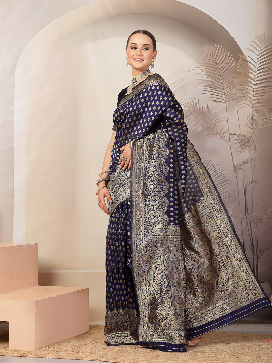Stylum Women's Blue Ethnic Motifs Banarsi Woven Zari Silk Saree (SRBLUEWONDER)