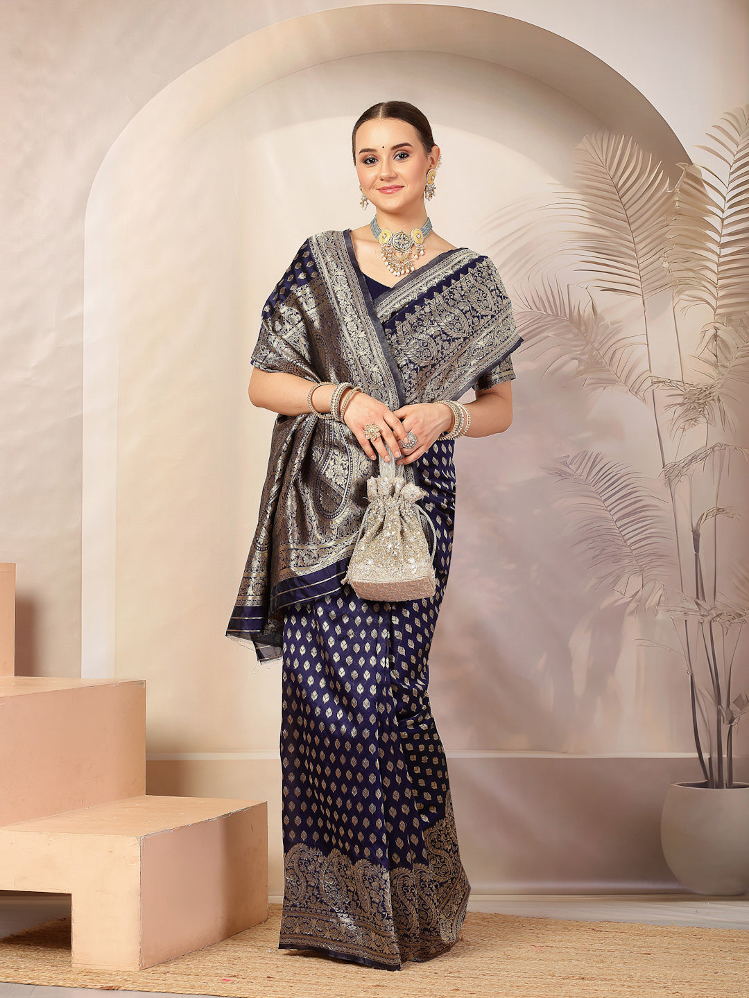 Stylum Women's Blue Ethnic Motifs Banarsi Woven Zari Silk Saree (SRBLUEWONDER)