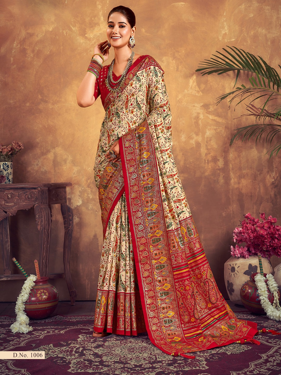 Stylum Women's Red Paisley Printed Zari Border Dola Silk Saree (SREKTARARED)