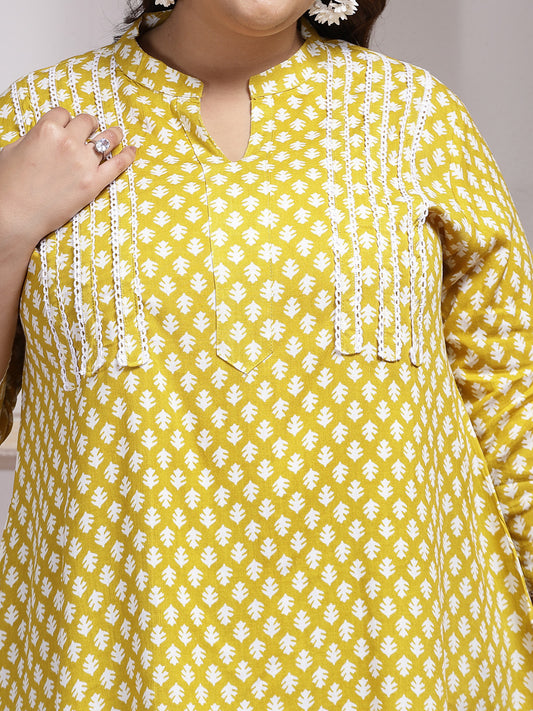 Plus Size Women's Ethnic Motif Printed Rayon Empire Top (TOPCORNKAJOLPLUS)