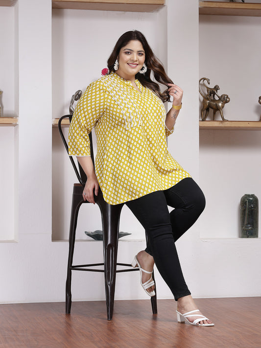 Plus Size Women's Ethnic Motif Printed Rayon Empire Top (TOPCORNKAJOLPLUS)