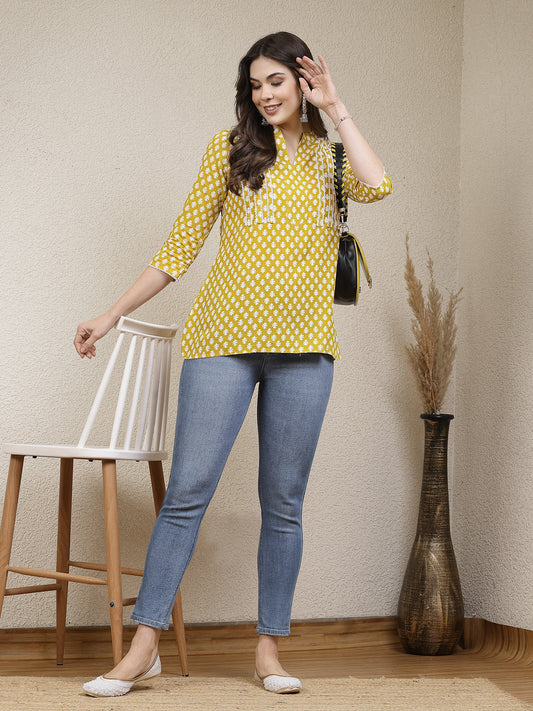 Women's Ethnic Motif Printed Rayon Empire Top (TOPCORNKAJOL)