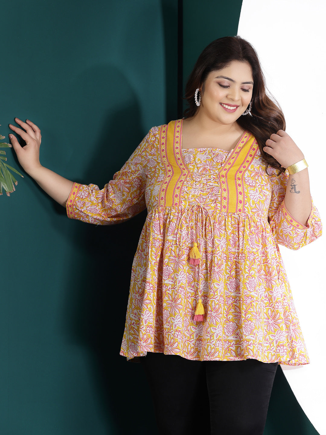 Plus Size Women's Floral Printed Cotton Peplum Top (TOPYELLOWADITIPLUS)
