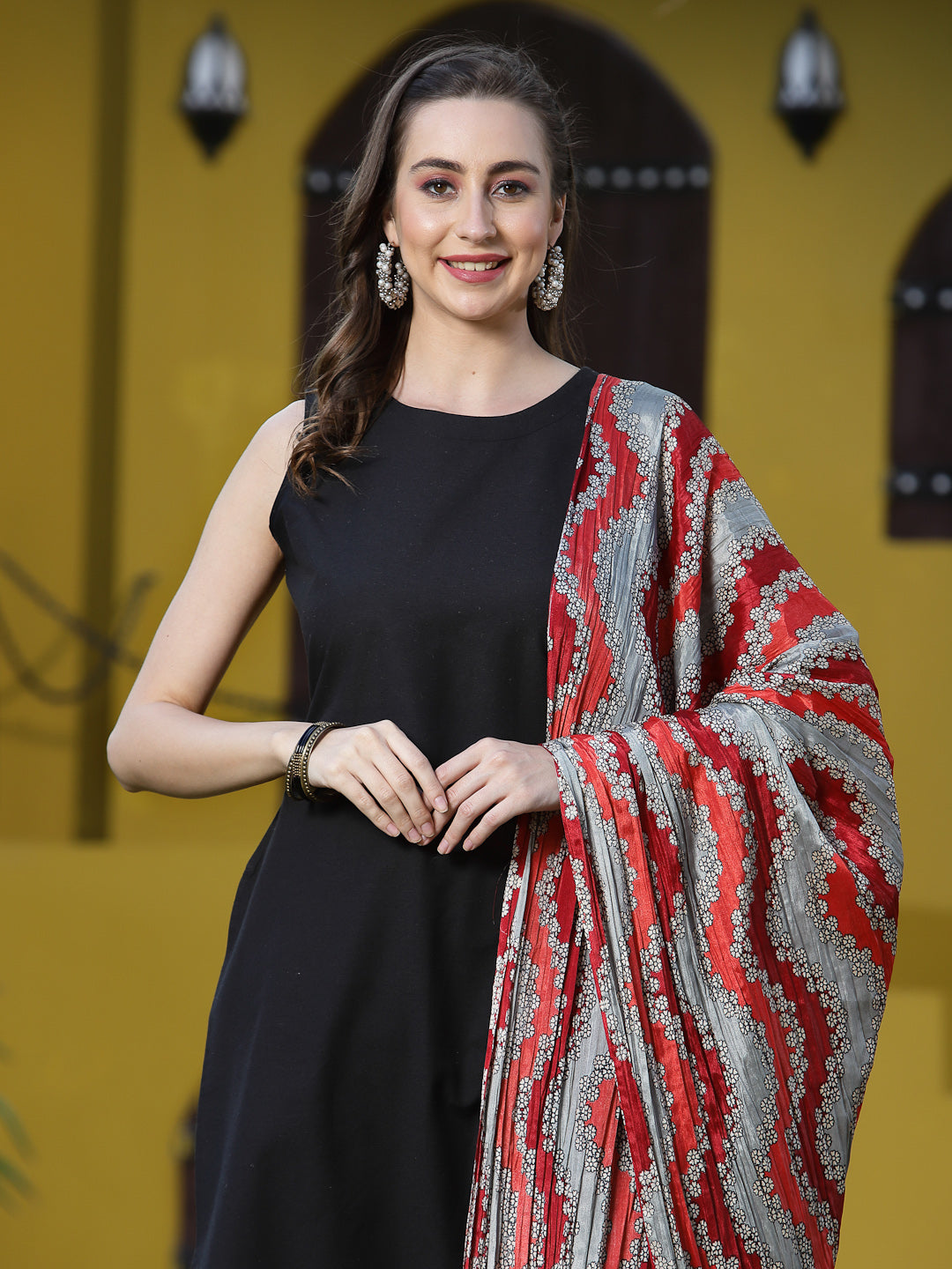 Cotton Blend Straight Kurta Pant Dupatta Set