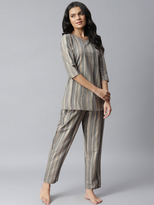 StylumàWomen's Gold Striped Printed Night Suit Set (NIST0018)