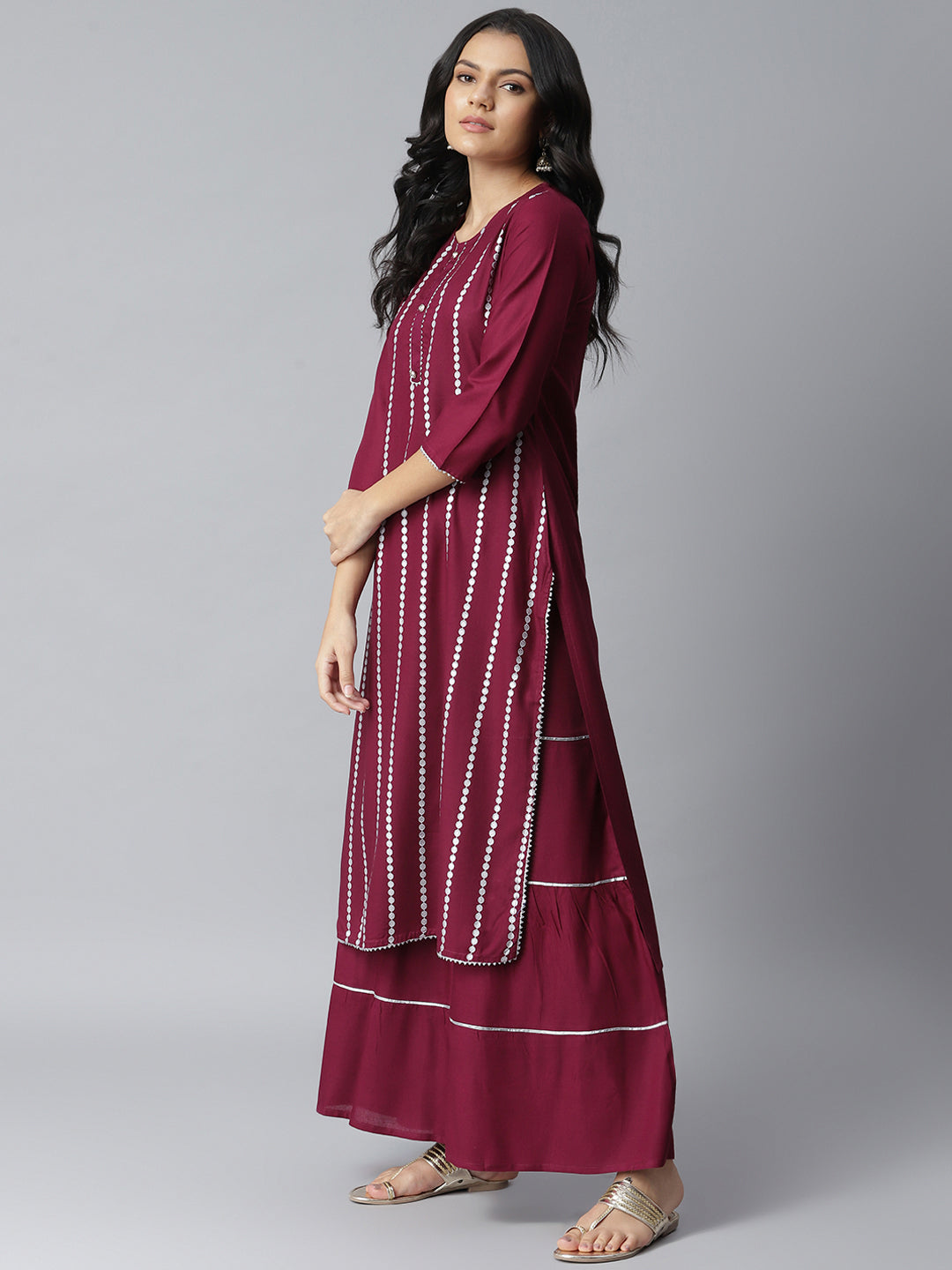 StylumàWomen Embellished Rayon Straight Kurta Sharara Set (Puppleshararaset)
