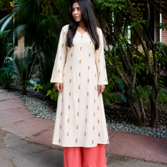 Women Floral Printed Kurta & Coral Palazzo Set