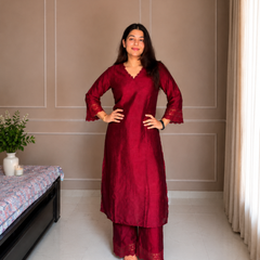Stylum Women's Embroidered Kurta Set with Sheer Lace Dupatta