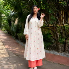Women Floral Printed Kurta & Coral Palazzo Set