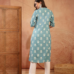 Stylum Women's Aqua Floral Printed Rayon A-Line Kurta (AQUACRAFT)