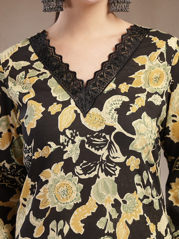 Stylum Women's Black Floral Printed Cotton Straight Kurta (BLACKPOPCORN)