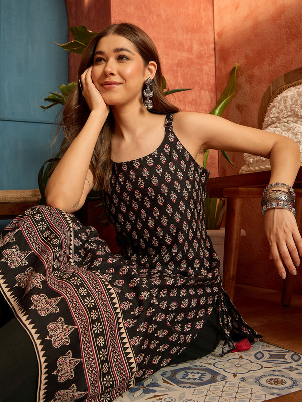 Stylum Women's Black Ethnic Motif Printed Rayon Straight Kurta (BLACKRATAN)