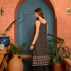 Stylum Women's Black Ethnic Motif Printed Rayon Straight Kurta (BLACKRATAN)