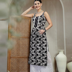 Stylum Women's Black Floral Printed Cotton Straight Kurta (BLACKSTRAP)