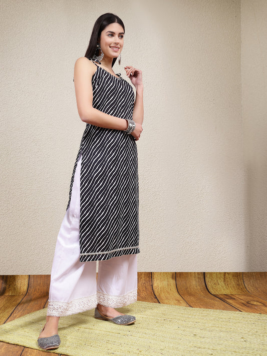 Stylum Women's Lehariya Printed Cotton Sleeveless Kurta (BLACKSURMA)