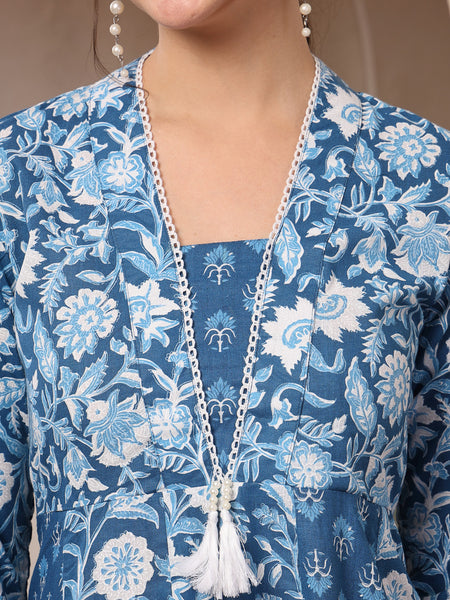 Stylum Women's Blue Floral Printed Cotton  Flared Kurta (BLUEDUKE)