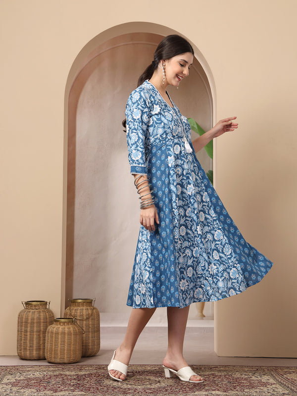 Stylum Women's Blue Floral Printed Cotton  Flared Kurta (BLUEDUKE)