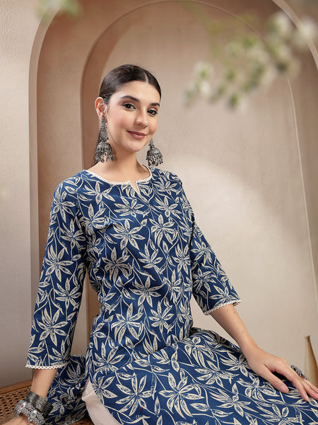 Stylum Women's Blue Floral Printed Cotton Straight Kurta (BLUEMANDU)