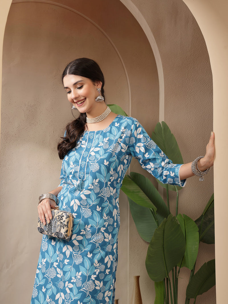 Stylum Women's Blue Floral Printed Cotton Straight Kurta (BLUEMIHI)