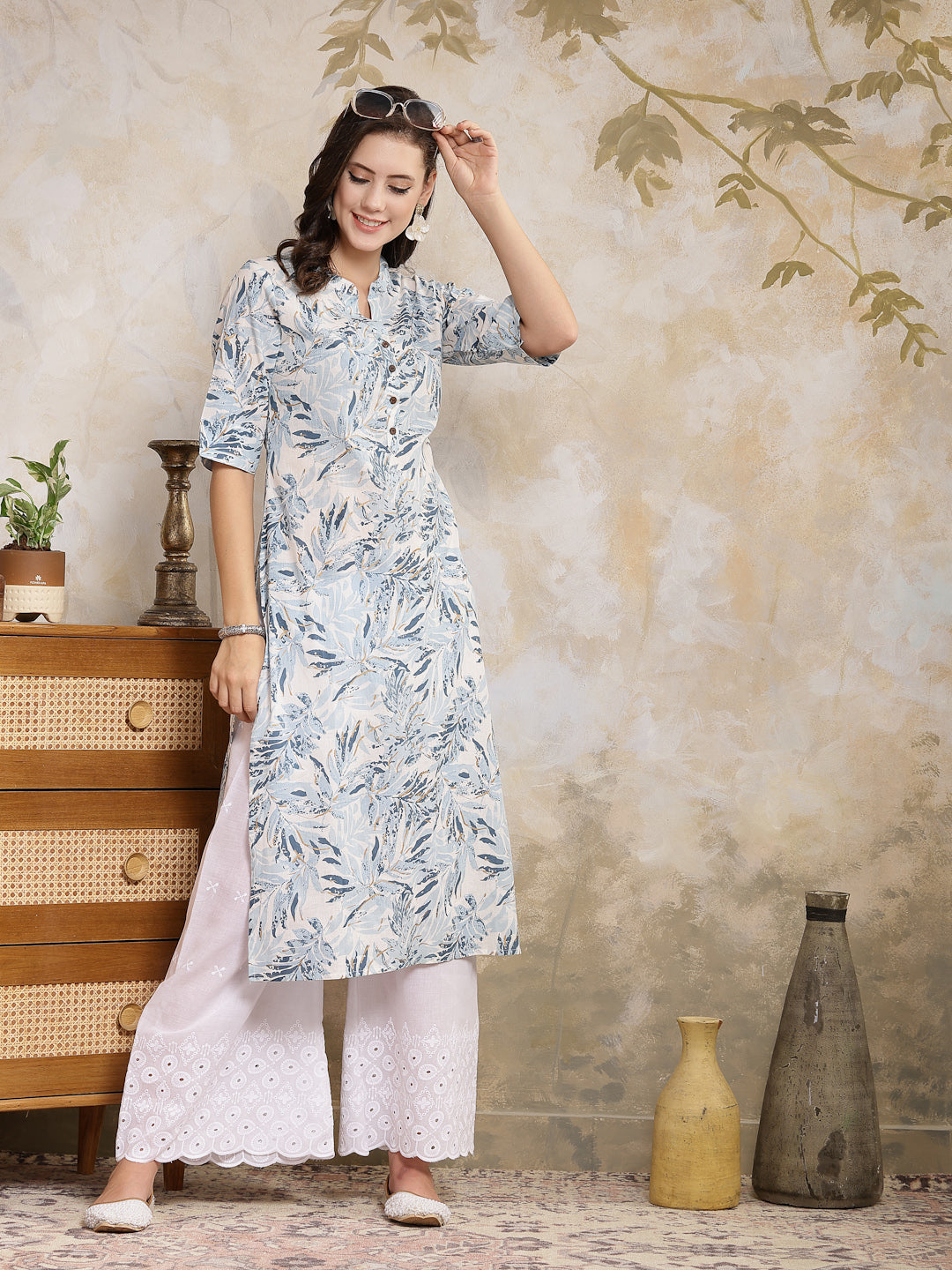 Stylum Women's Blue Botanical Printed Cotton Straight Kurta (BLUEPALM)