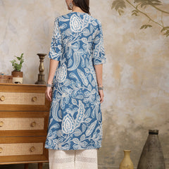 Stylum Women's Blue Paisley Printed Rayon A-Line Kurta (BLUEPARIS)