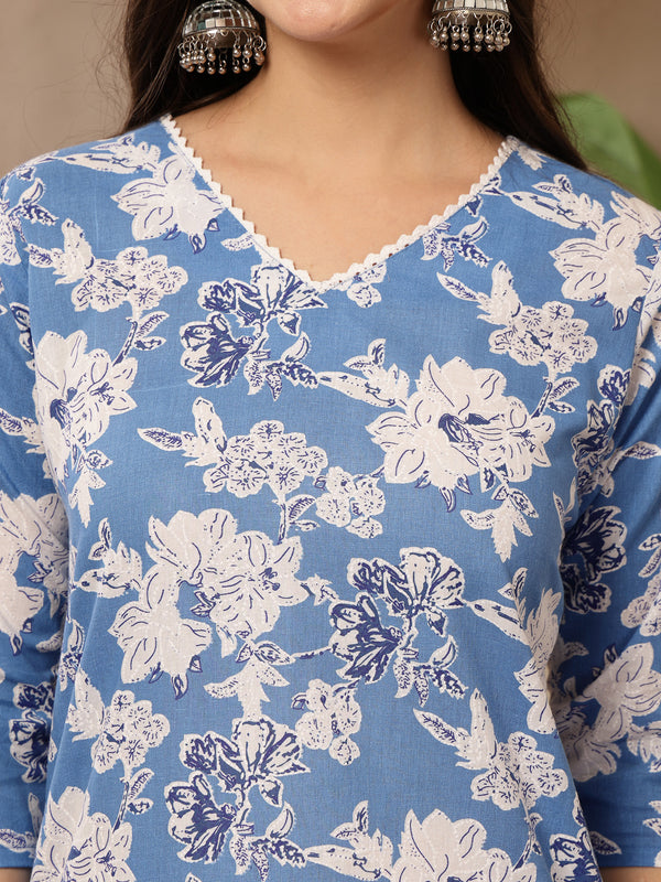 Stylum Women's Blue Floral Printed Cotton Straight Kurta (BLUESUNFEAST)