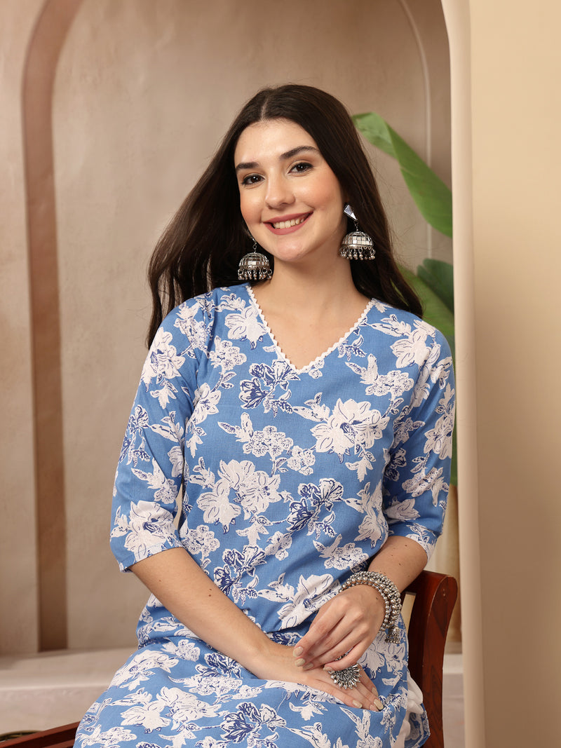 Stylum Women's Blue Floral Printed Cotton Straight Kurta (BLUESUNFEAST)