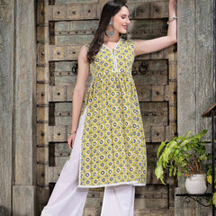 Stylum Women's Geometric Printed Cotton Pleated Kurta (BRAZIL)