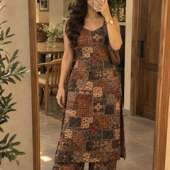 Multicolor Printed Kurta Pant Set in Poly Rayon