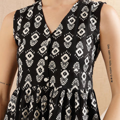 Stylum Women's Black Ikat Printed Rayon Co-Ord Set (CSBLACKCOBRA)