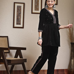 Stylum Women's Embroidered Velvet Co-Ords Set (CSBLACKJUSS)