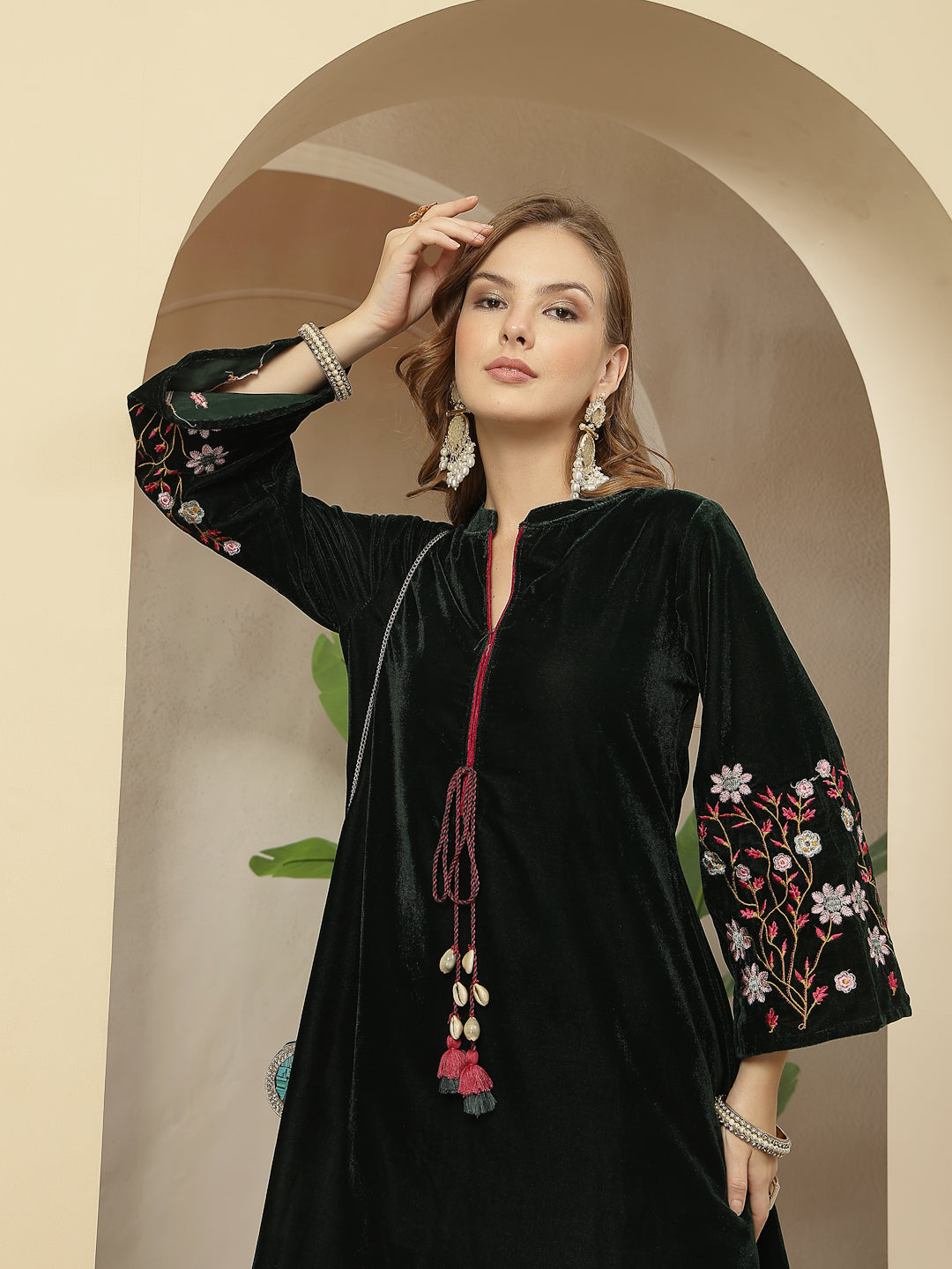 Stylum Women's Green Solid & Embroidered Velvet Co-Ord Set (CSGREENBRUNO)