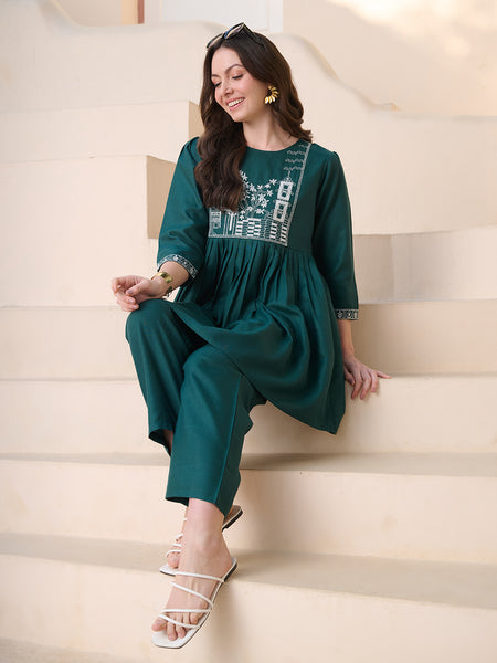 Stylum Women's Green Solid & Embroidered Cotton Blend Co-Ord Set (CSGREENJOON)