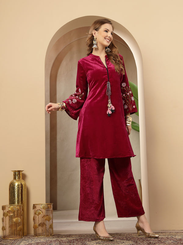 Stylum Women's Magenta Solid & Embroidered Velvet Co-Ord Set (CSMAGENTABRUNO)