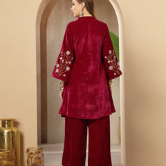 Stylum Women's Magenta Solid & Embroidered Velvet Co-Ord Set (CSMAGENTABRUNO)